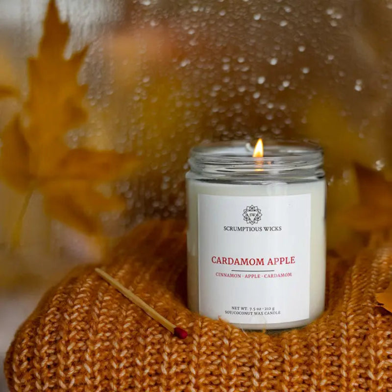 Cardamom Apple Scented Candle