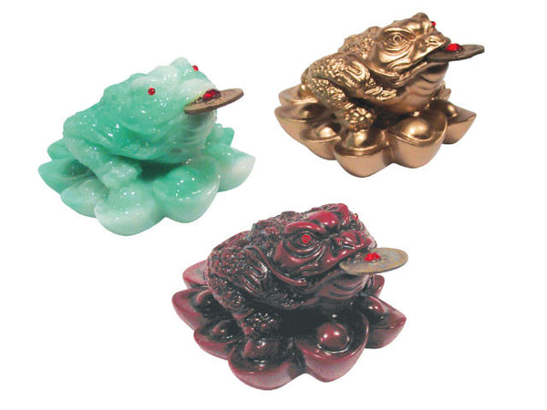 Three - legged toad(money frog) on ingots
