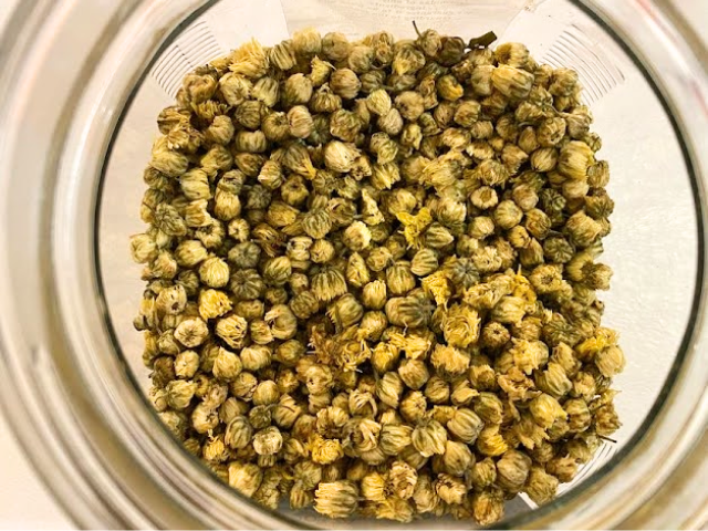 Chrysanthemum Flower Tea in a jar