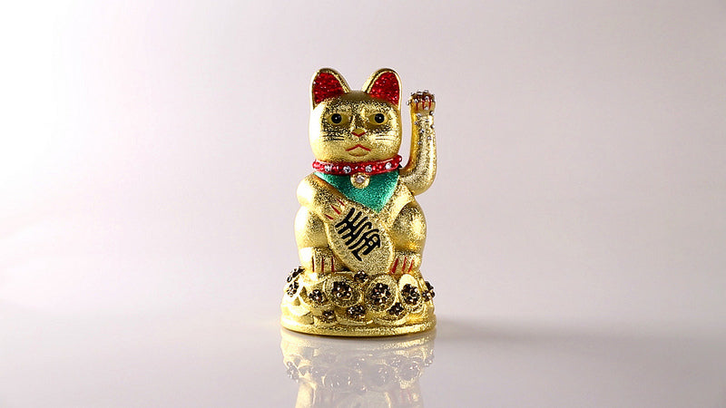 Gold lucky cat with crystals