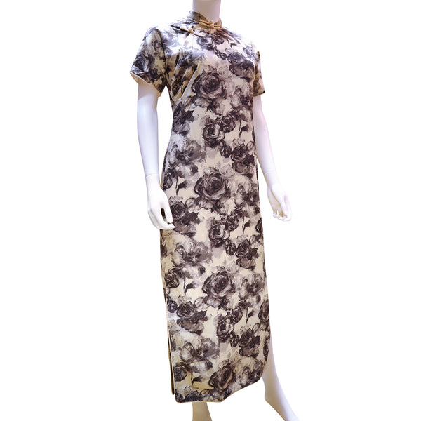 Short Sleeve Qipao - With with Navy Blue Flowers