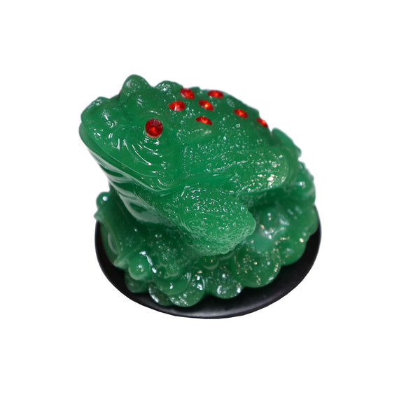 Jade Glass Money Toad with Ruby-Colored Eyes and Lucky Coin