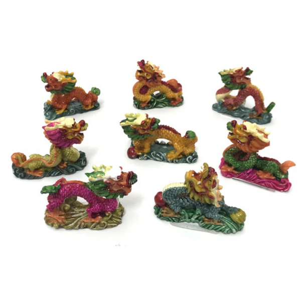 8 Mini colorful dragon statues