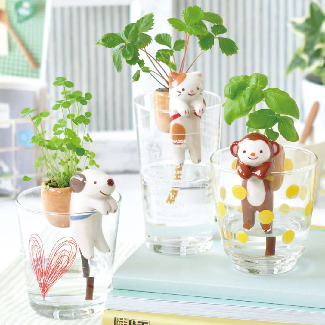 self watering cat planter Shippon Animal Planter