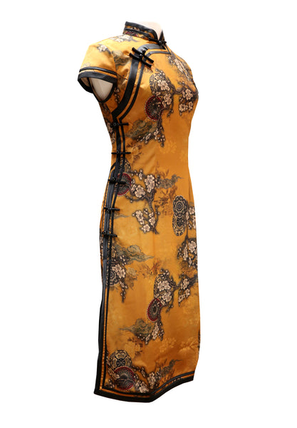 Short Sleeve Qipao - Marigold with white flowers
