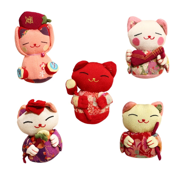 5 assorted lucky cat bean bag plushies